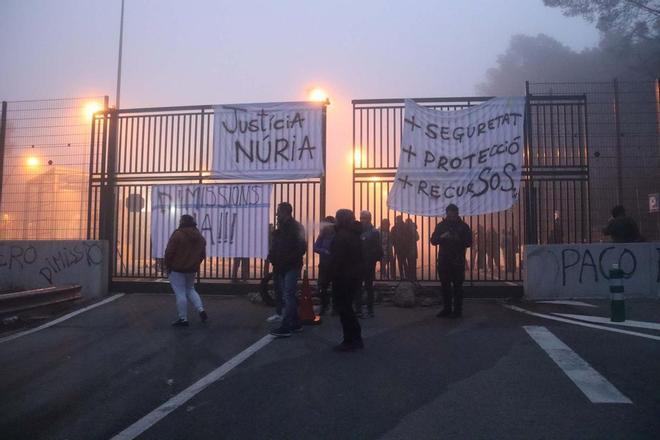 Protestas de los funcionarios de prisiones tras el asesinato de una compañera
