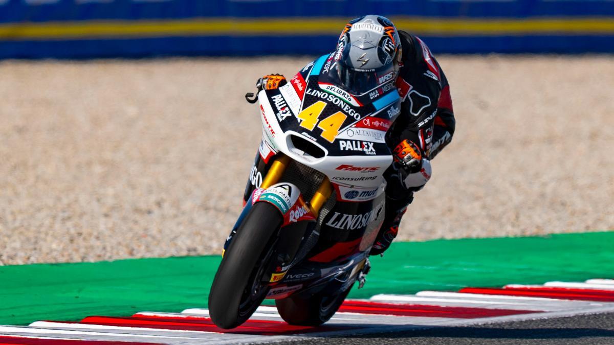 Arón Canet, piloto de Moto2