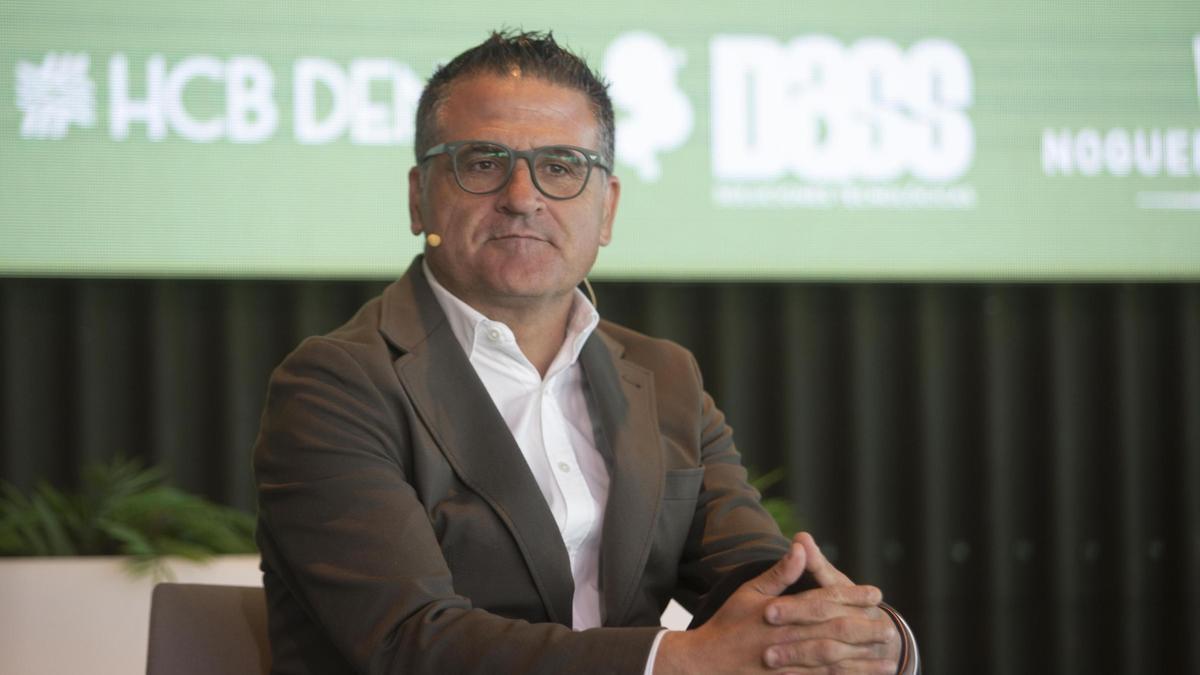 Joserra González, presidente de Consorcio Mare, durante el Foro Más Que Empresas de La Marina.