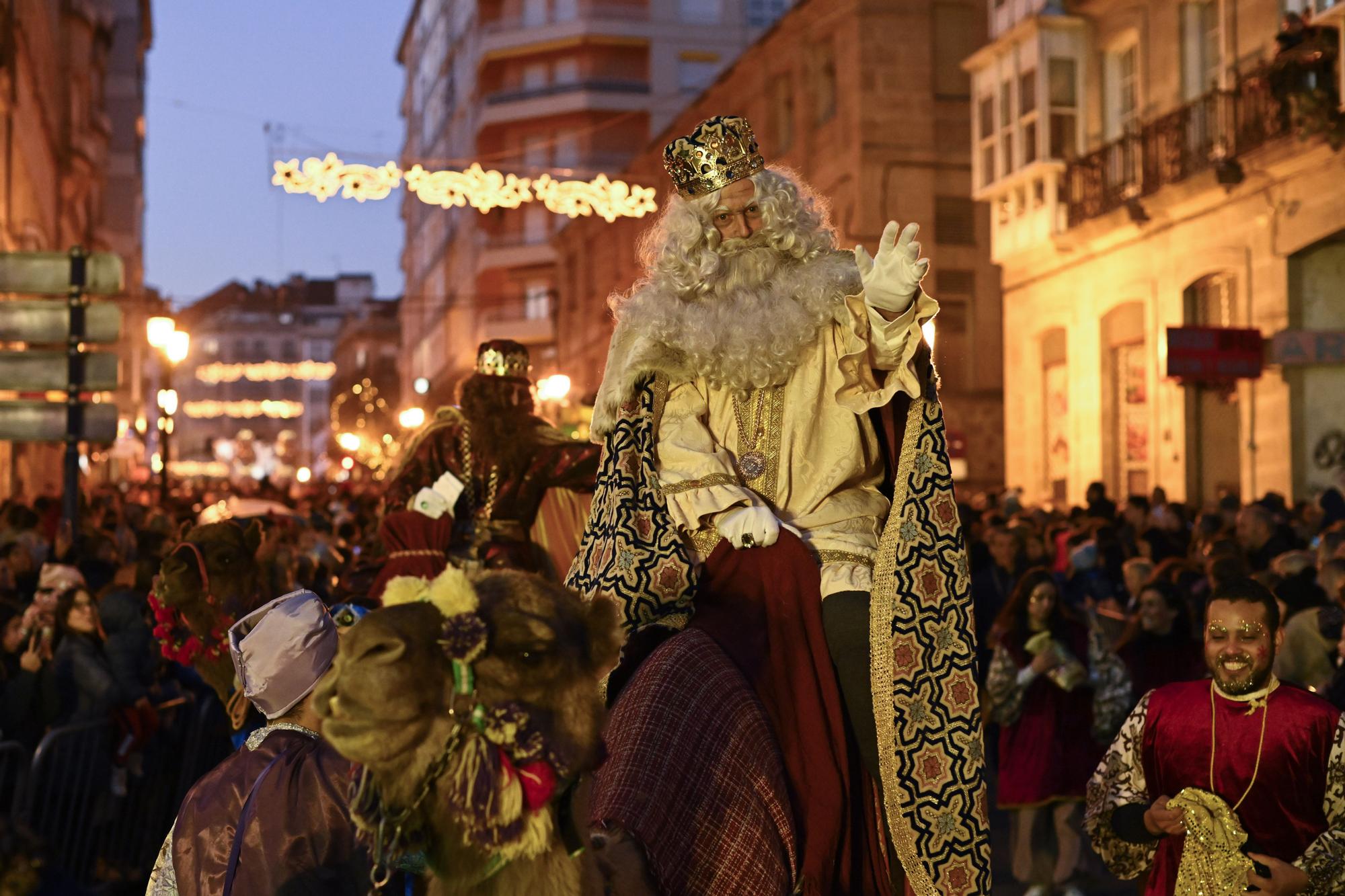 Los Reyes Magos desatan la ilusión en Ourense