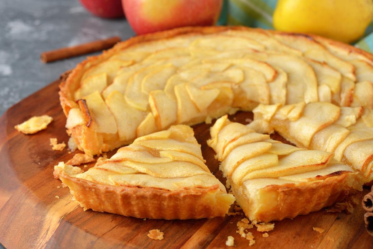 Una imagen de una tarta de manzana