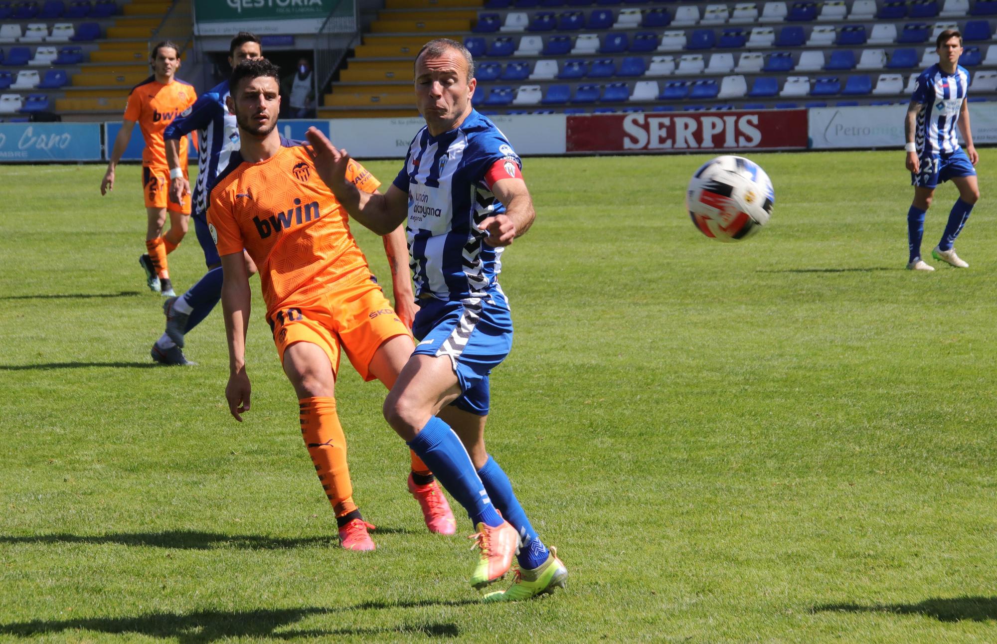 Las imágenes del Alcoyano - Mestalla