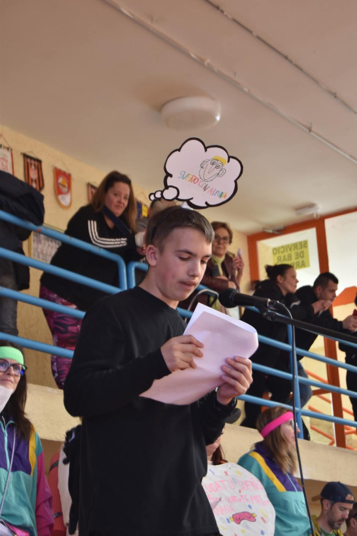 'Escuelas que comparten, escuelas que disfrutan': el Carnaval inclusivo recorre las calles de Andorra