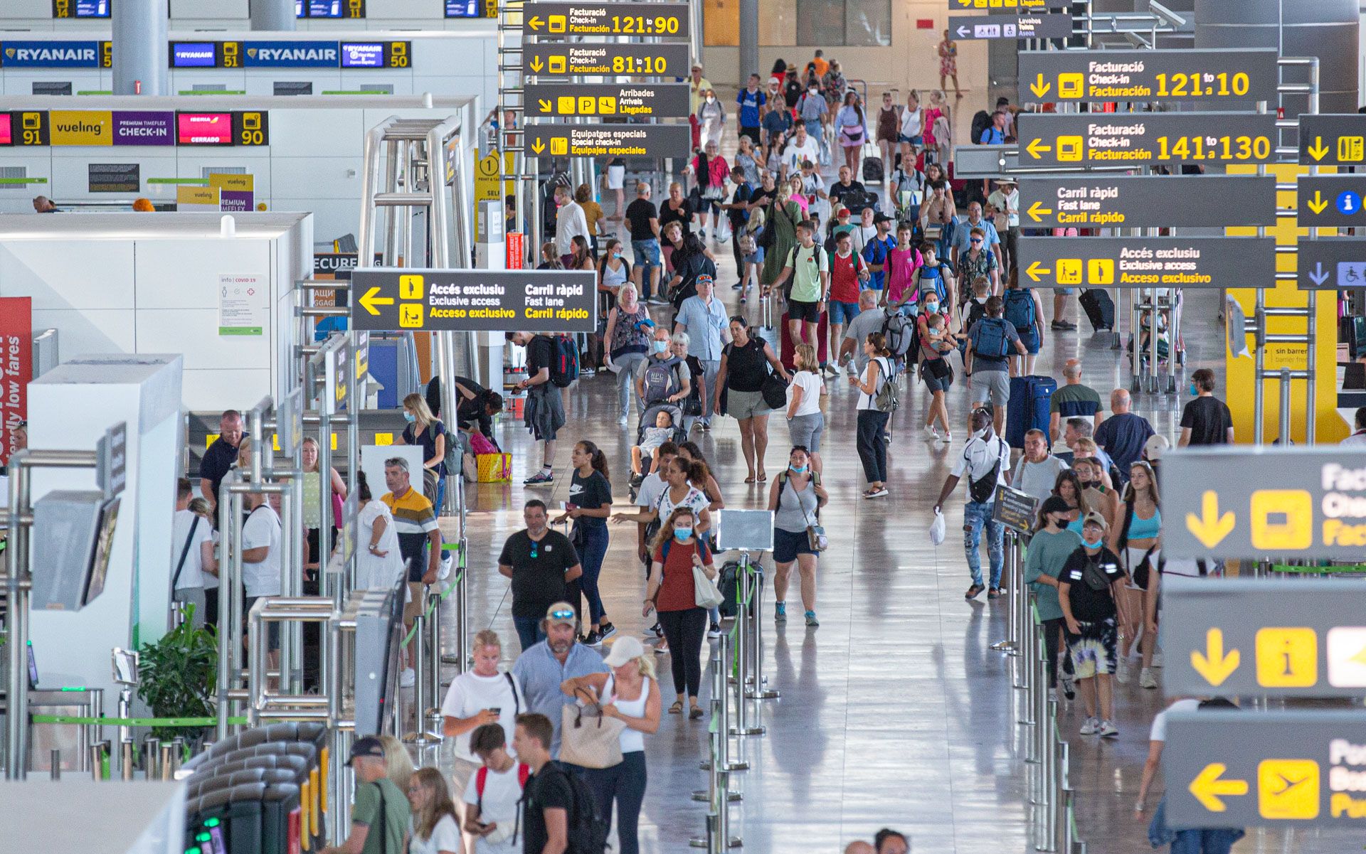 La Costablanca "se vende" en el aeropuerto