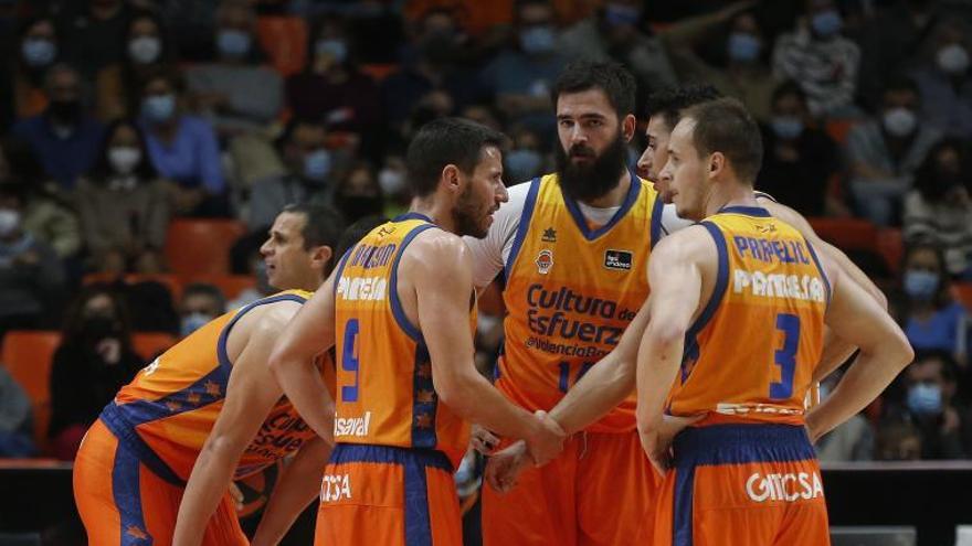 Van Rossom vuelve a estar disponible en el Valencia Basket.  | ACB PHOTO/MIGUEL ÁNGEL POLO