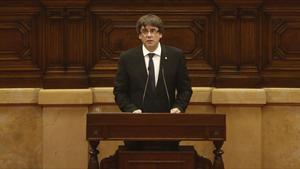 Puigdemont, durante su comparecencia en el Parlament el 10 de octubre del 2017.