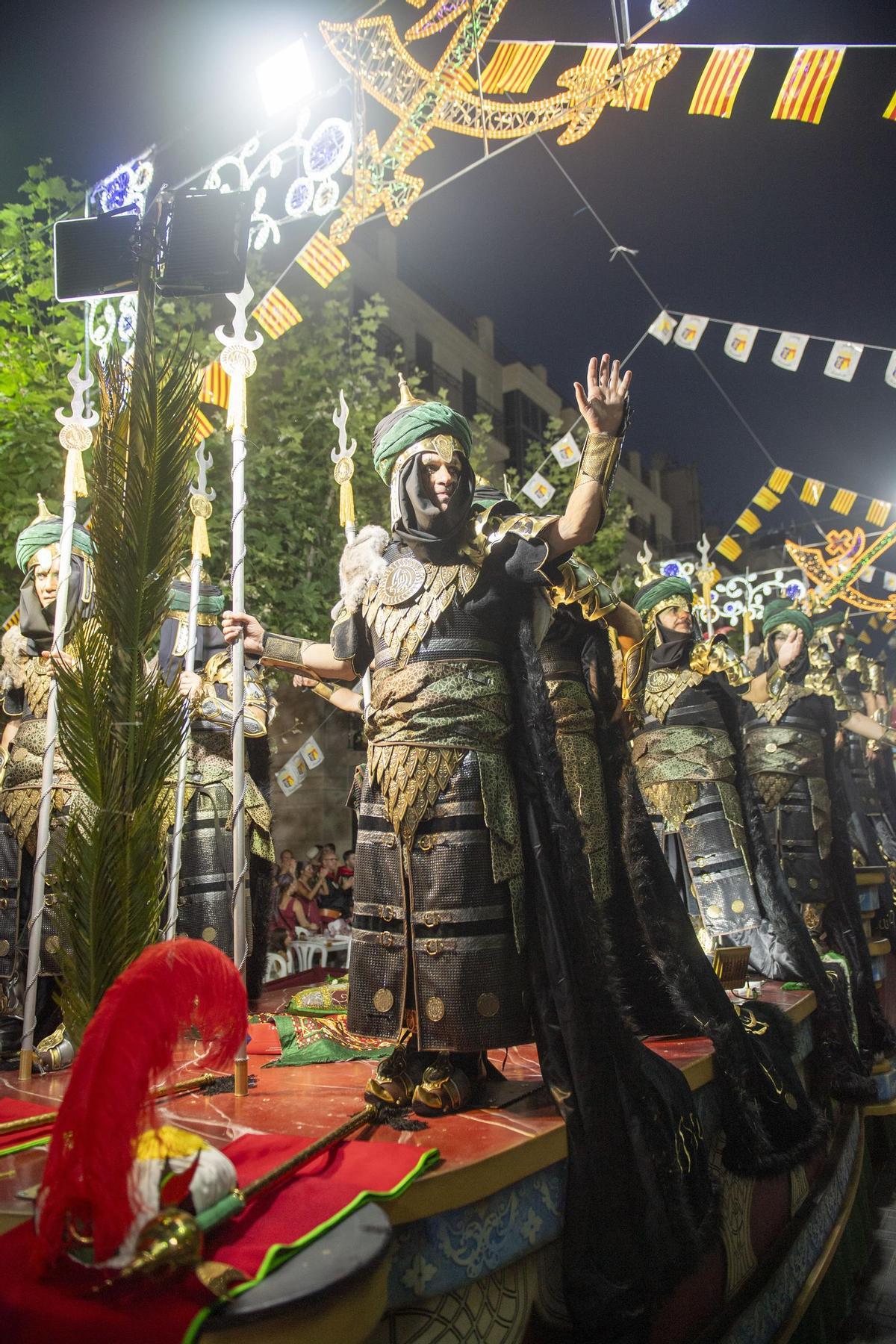 Así ha sido la Gran Entrada de las Fiestas de Moros y Cristianos en Xixona