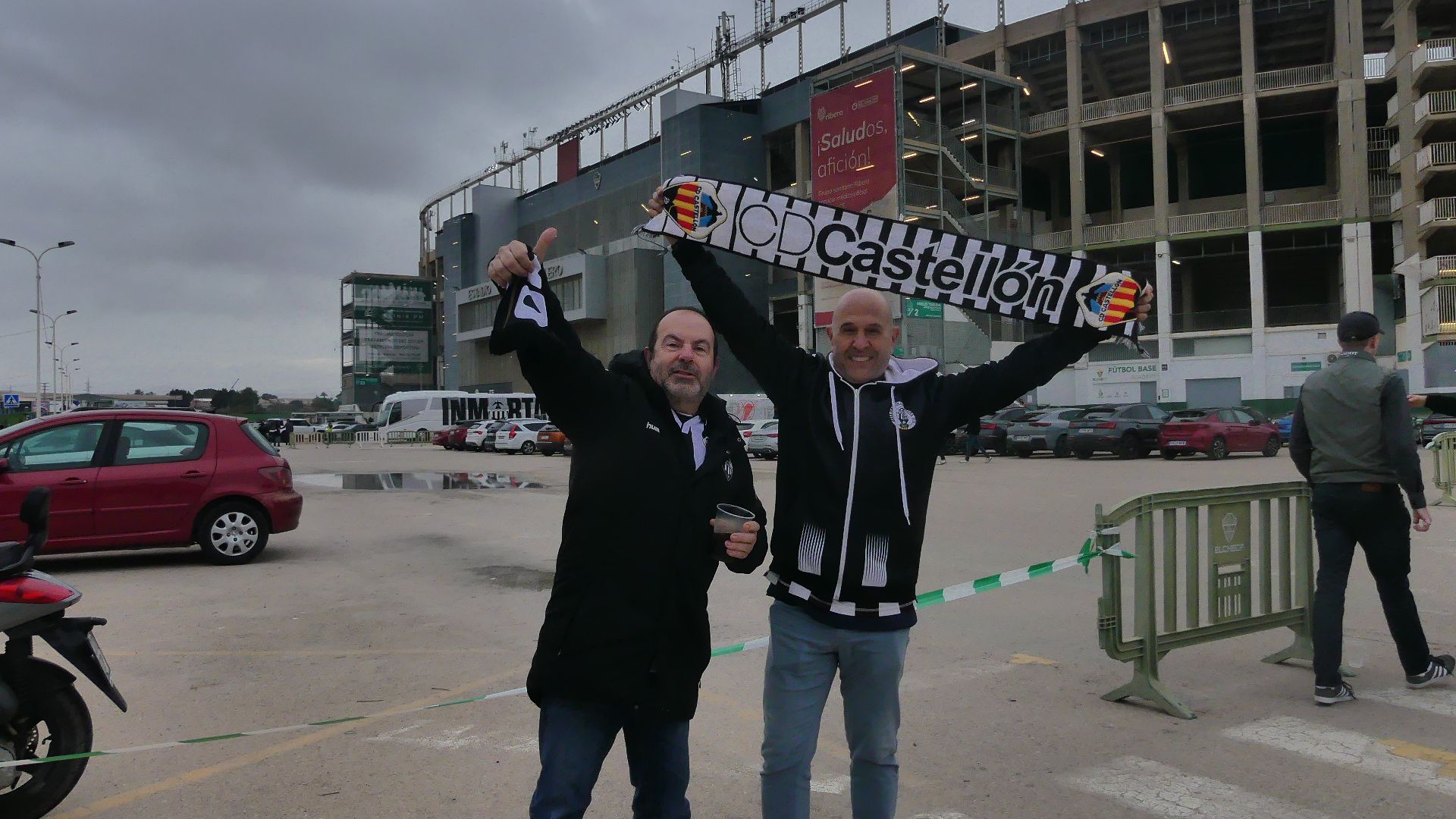 Galería | Las mejores imágenes de la afición del Castellón en Elche