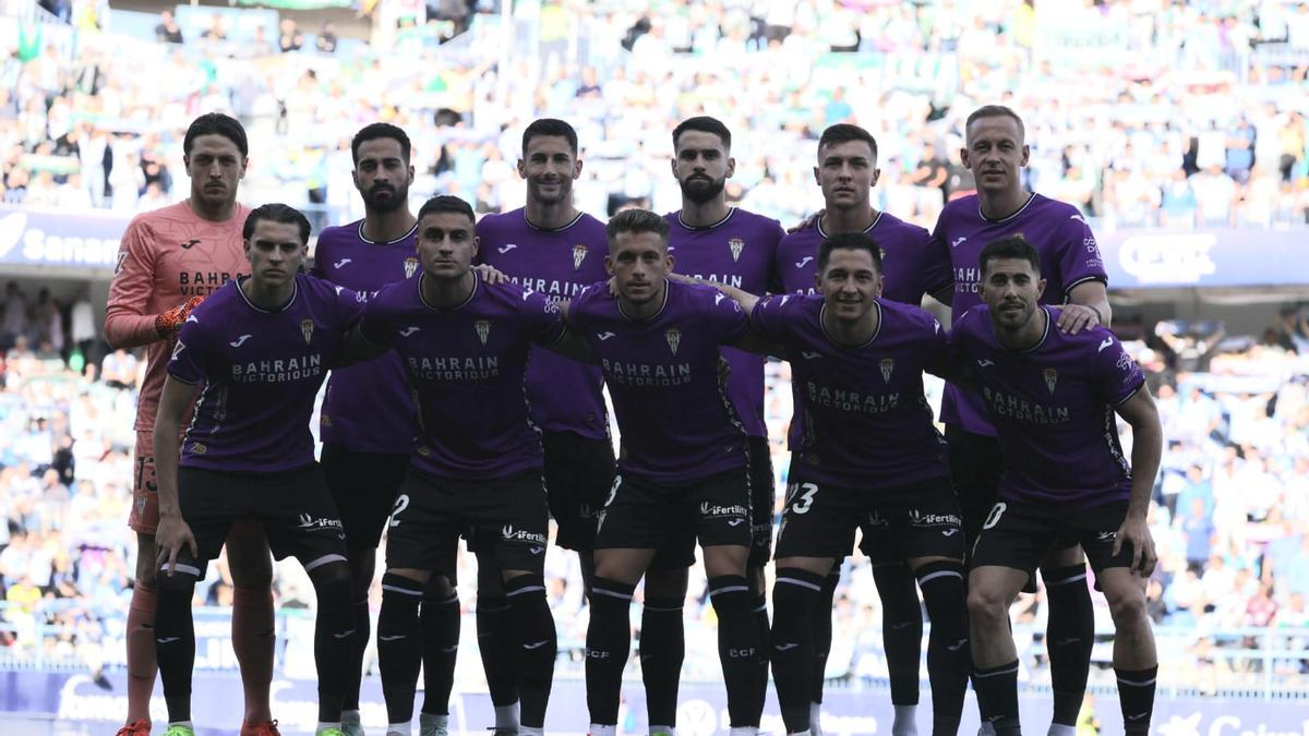Once inicial del Córdoba CF en su visita a La Rosaleda.