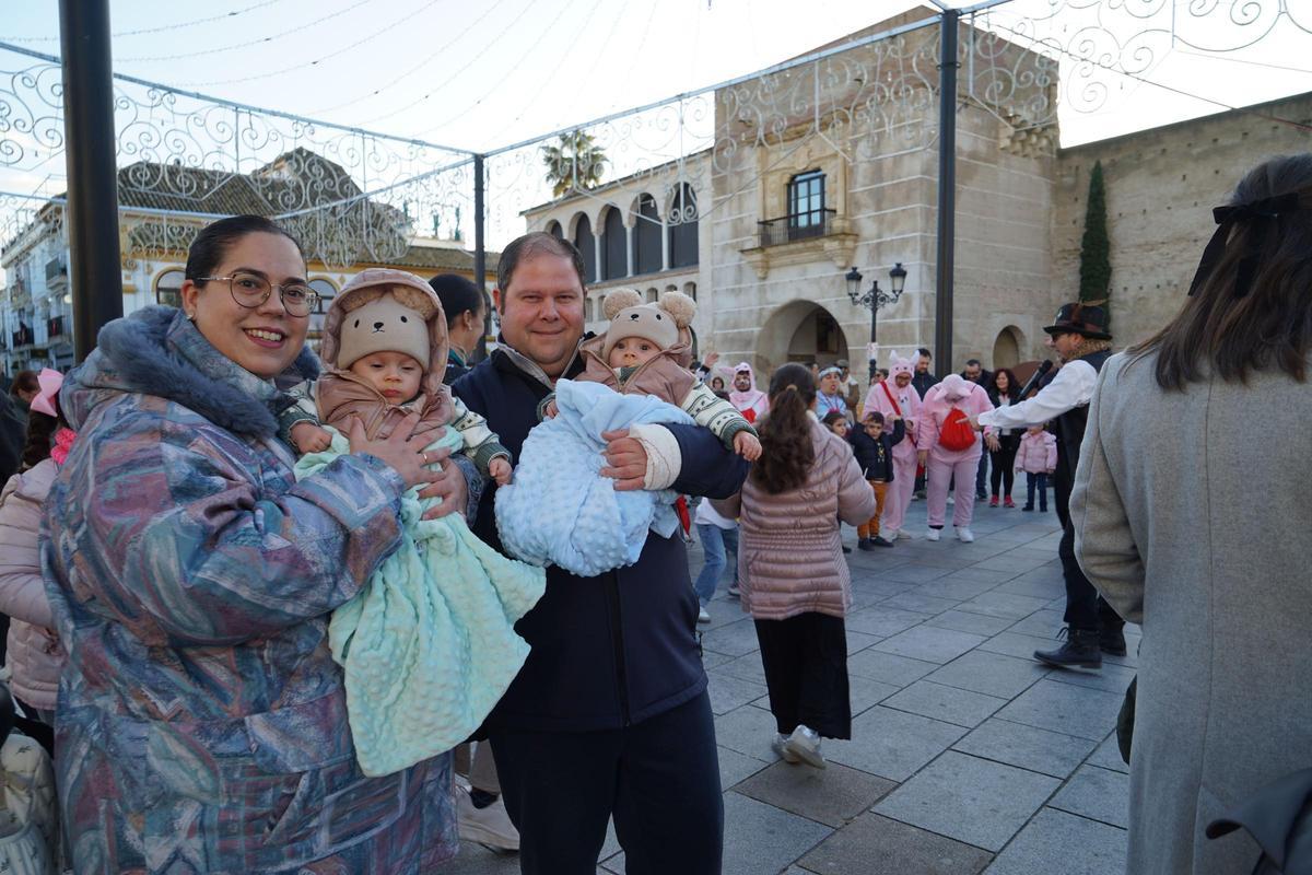Pepe y Manuel que viven su primera Navidad.