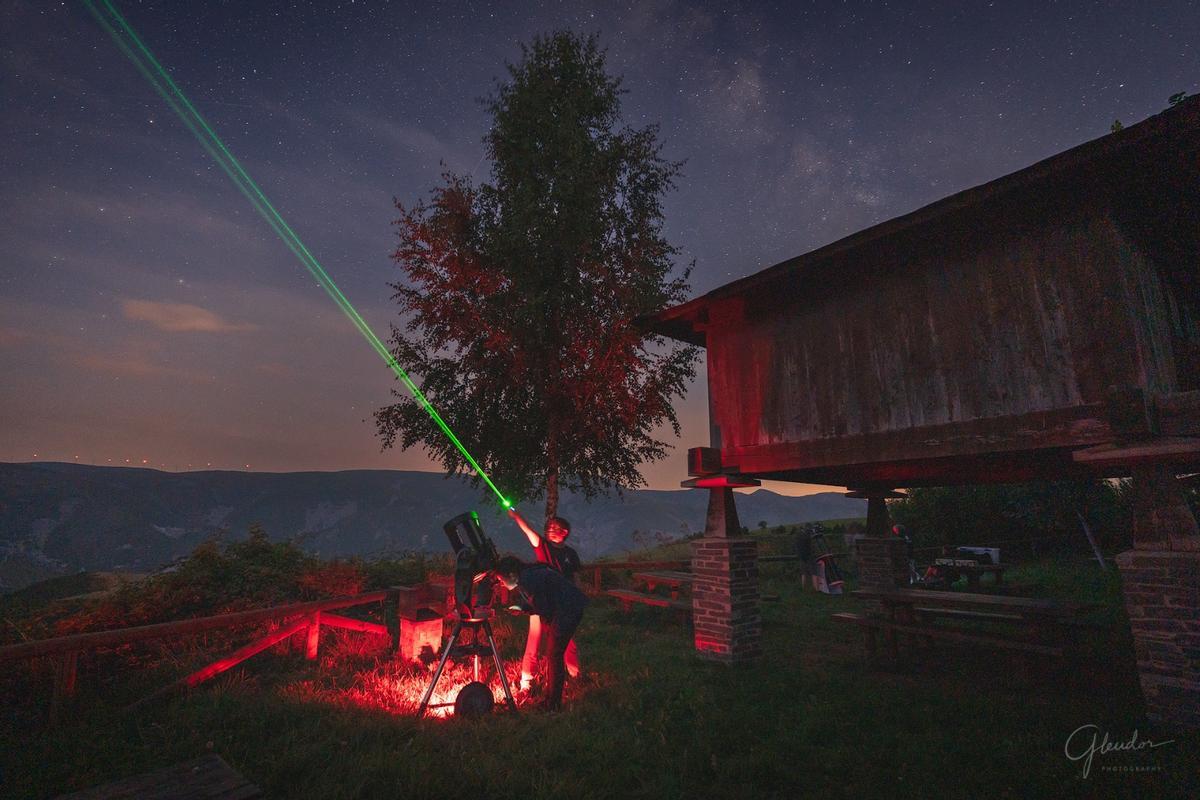 Cielo nocturno en Berducedo.