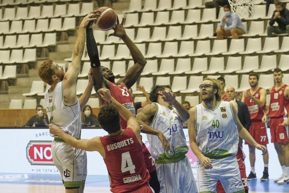 EN FOTOS | Bàsquet Girona - Tau Castelló