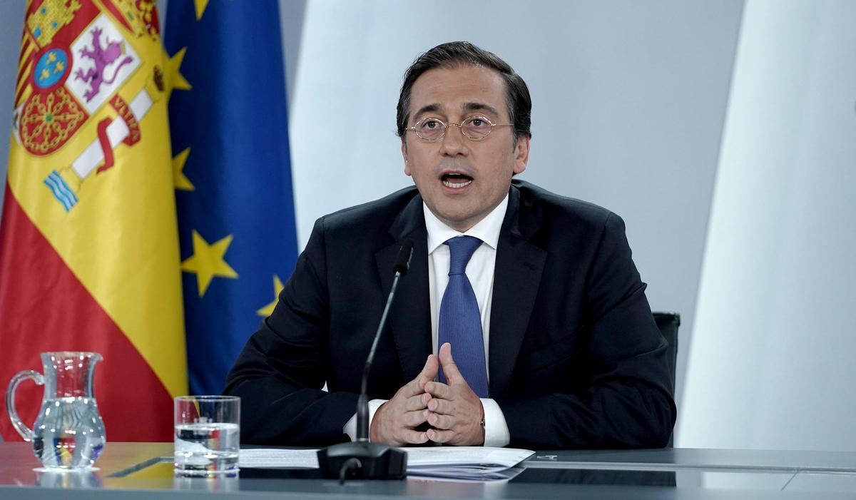 El ministro de Exteriores, José Manuel Albares, en una rueda de prensa sobre la futura cumbre de la OTAN en Madrid, este 22 de junio. El ministro de Exteriores, José Manuel Albares, en una rueda de prensa sobre la futura cumbre de la OTAN en Madrid, este 22 de junio.