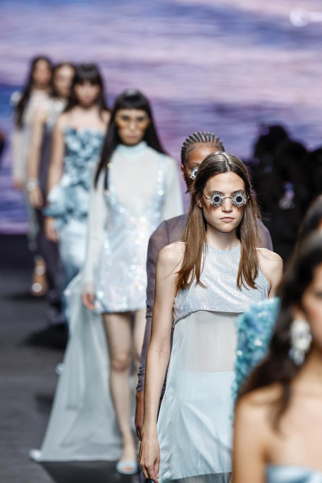 Desfile de Claro Couture en la pasarela MBFWMadrid 2023