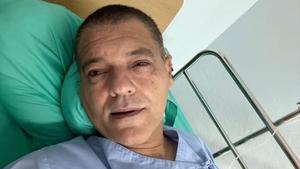 Frank Cuesta, hospitalizado tras la mordedura de una serpiente