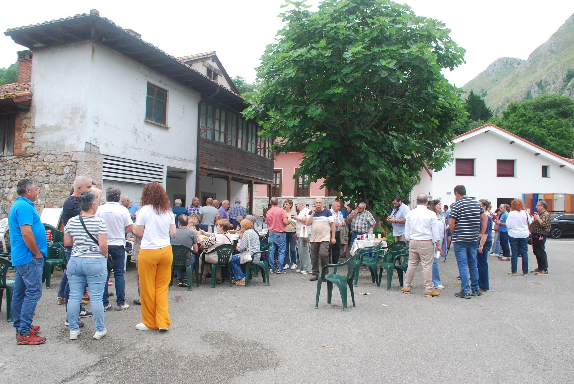 Cierra la emblemática panadería de Amieva
