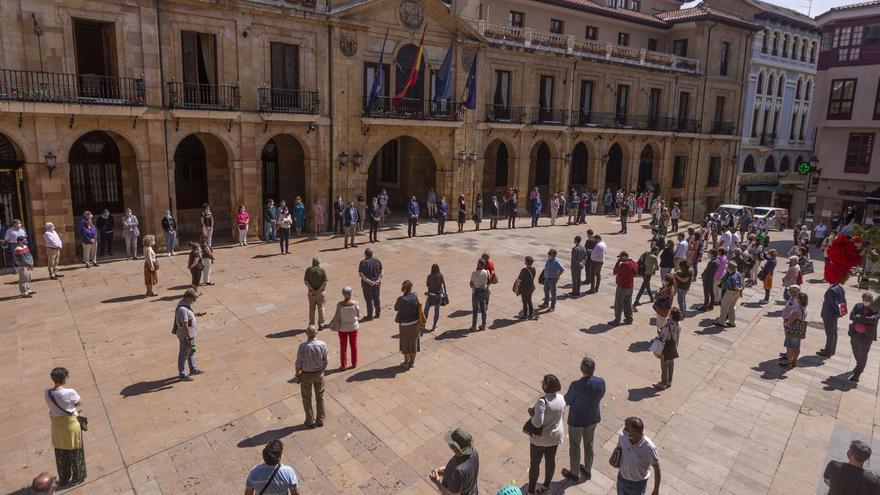 Oviedo sale a la calle contra la violencia vicaria dos veces en una semana