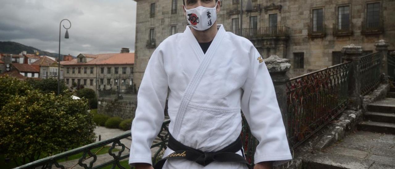 El instructor de judo Alberto Guimeráns. // Rafa Vázquez