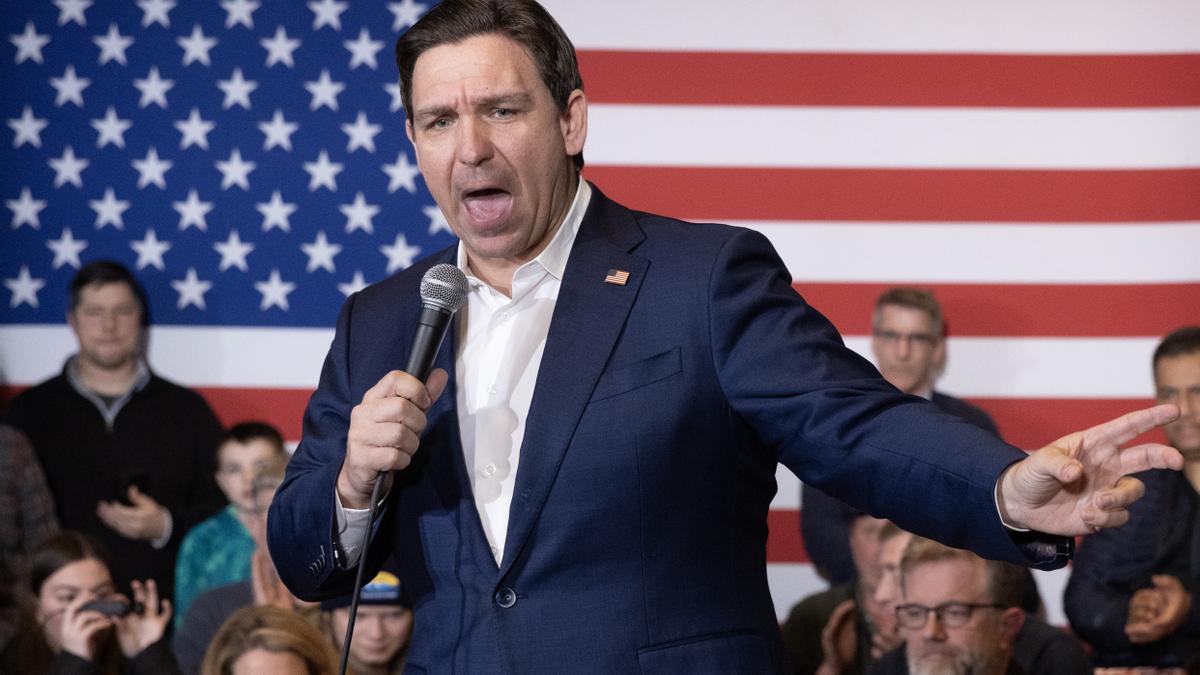 DeSantis retira su candidatura y anuncia su apoyo a Donald Trump