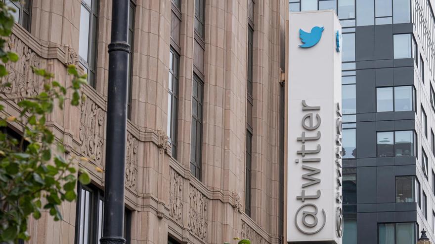 Los &#039;hackers&#039; se descargaron datos privados de ocho cuentas de Twitter