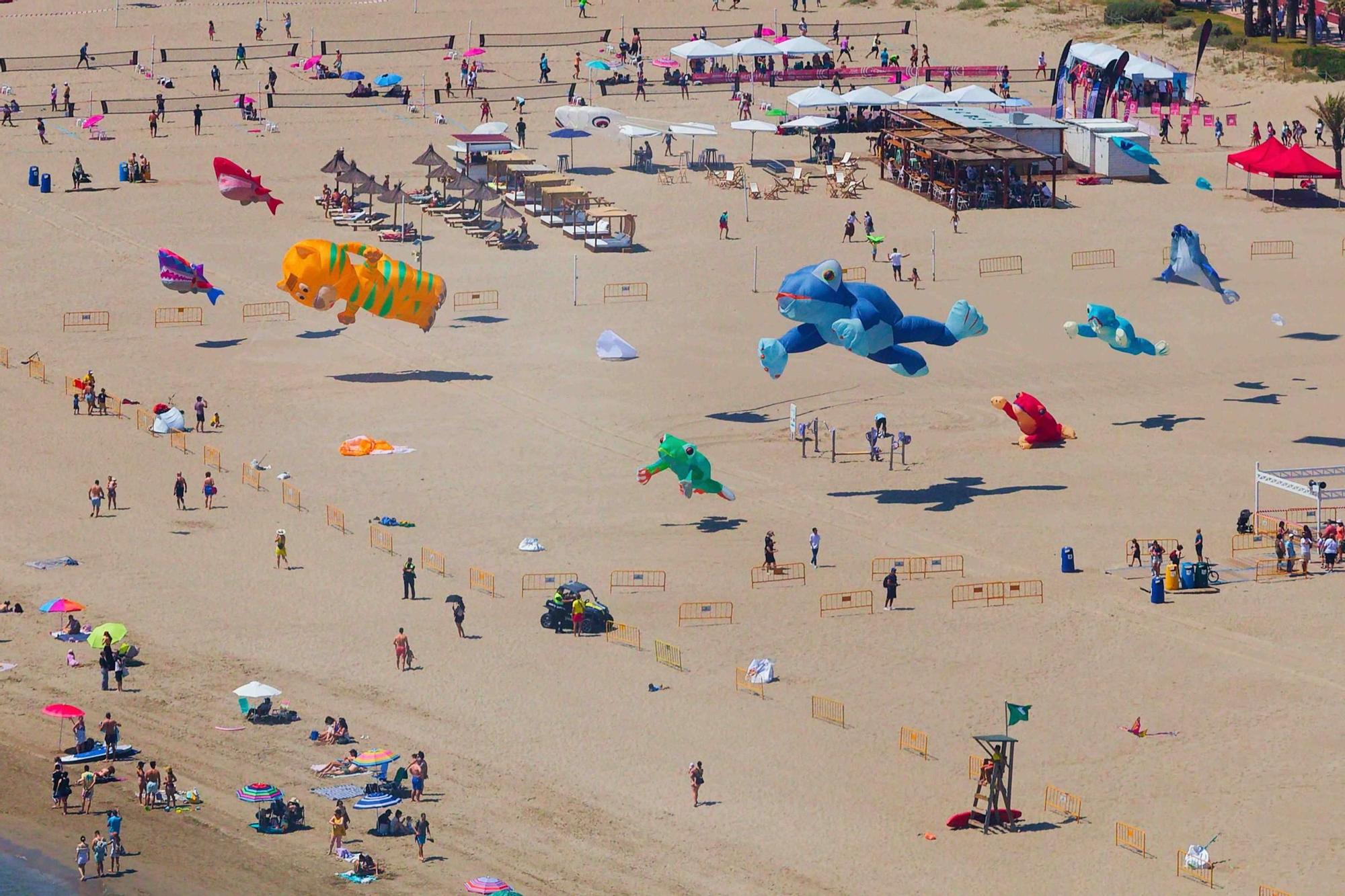 Las imágenes de la primera jornada del espectacular Festival del Viento de Castelló