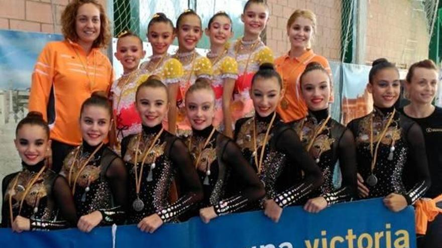 Oro y plata para las gimnastas de Benifaió