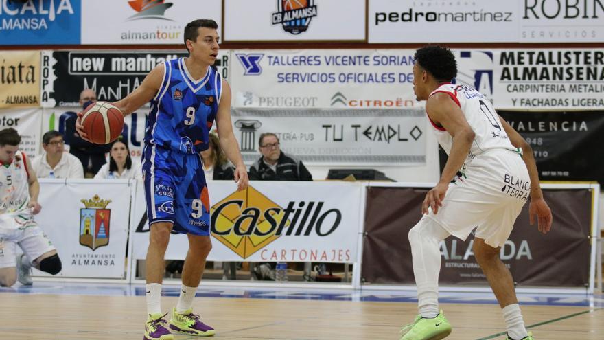 El Palmer Palma cree en la salvación tras ganar en Almansa