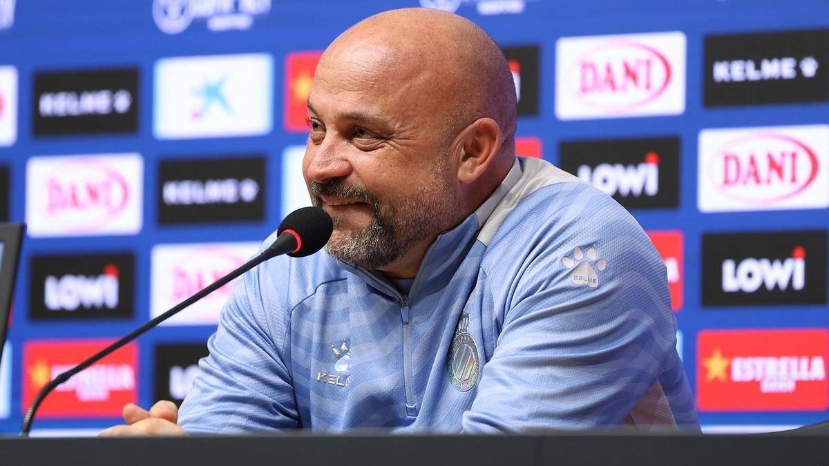 Manolo González, en la rueda de prensa de este miércoles.