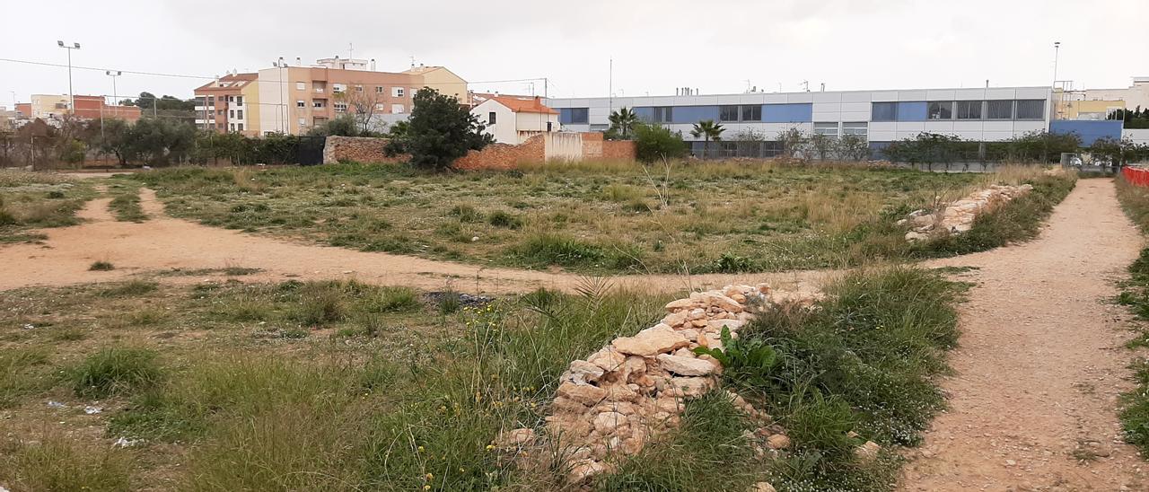 Imagen de los terrenos que el Ayuntamiento cederá a la Conselleria de Educación para construir el cuarto instituto de Vila-real.