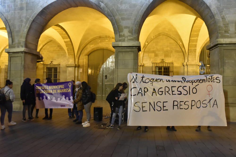 Unes 300 persones es concentren a Manresa contra les dues noves agressions sexuals