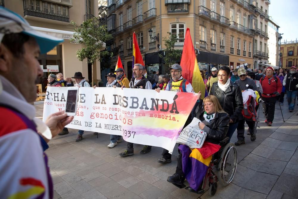 "La Desbandá" conmemora en Málaga la huida ...