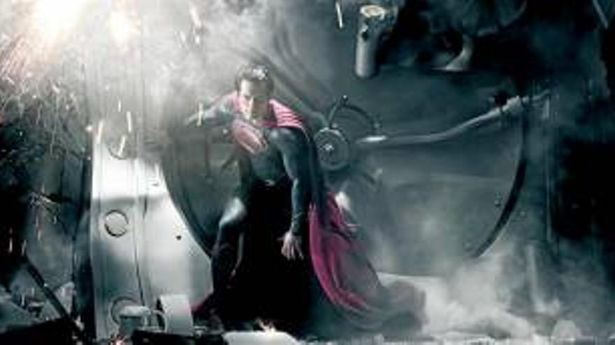 Henry Cavill, un Superman que domina cinco idiomas