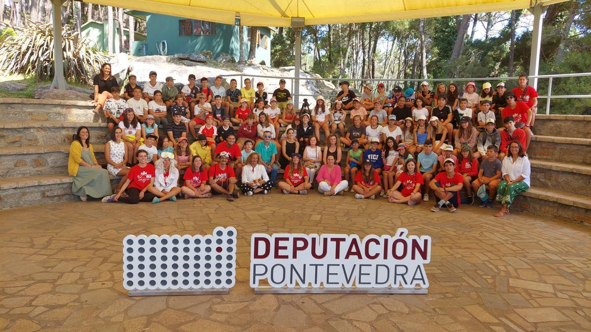 Algunos de los niños del turno de la semana pasada.