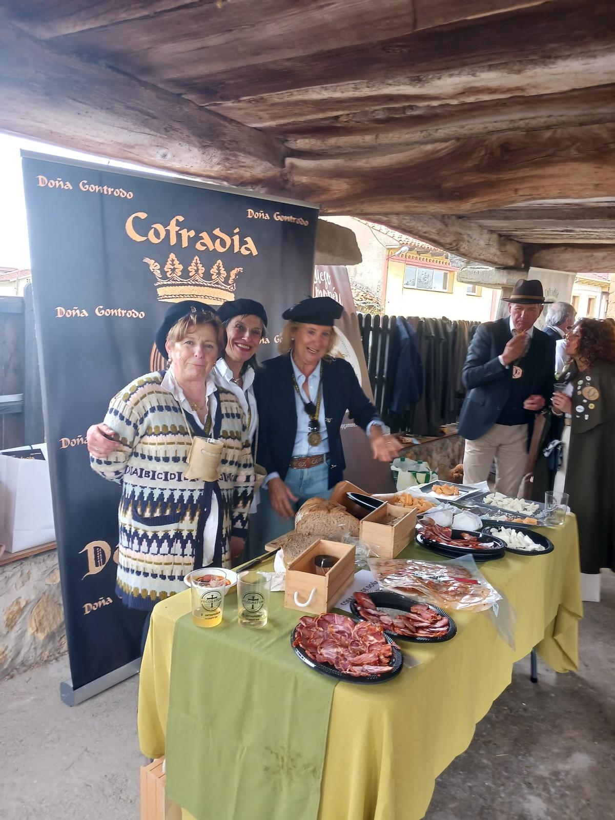 Las imágenes del encuentro de cofradías gastronómicas en Valdesoto