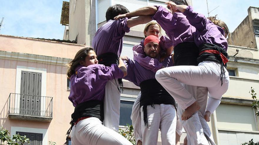 La Colla Castellera de Figueres torna a la Rambla