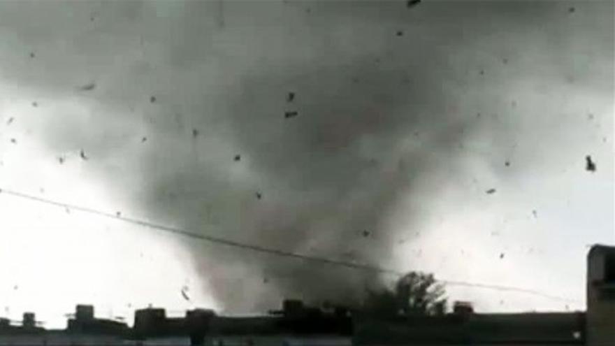 Rusia sufre otro destructivo tornado