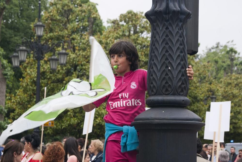 Manifestación convocada por los sindicatos de la enseñanza concertada