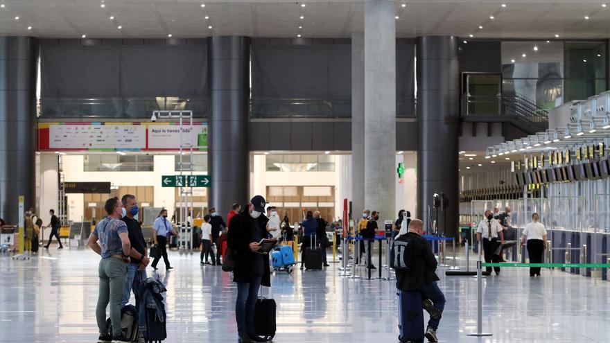 El aeropuerto de Málaga vuelve a estar operativo al 100% este jueves