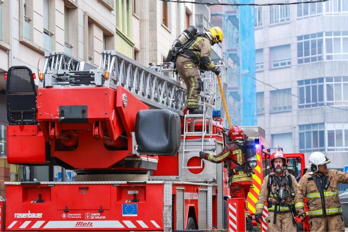 Se incendia la narcovivienda de Os Duráns, en Vilagarcía