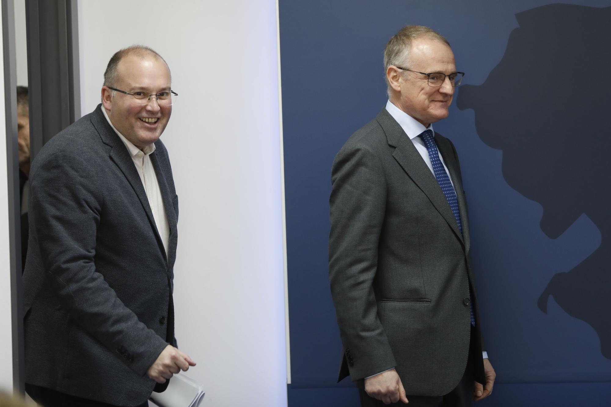 EN IMÁGENES: Miguel Tellado, el vicesecretario general del Partido Popular, de visita en Oviedo