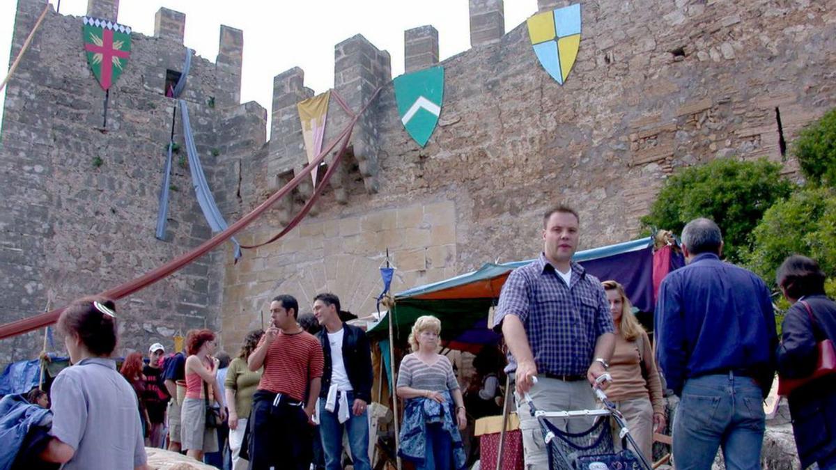 Die Burg in Capdepera ist der Schauplatz des dreitägigen Marktes.