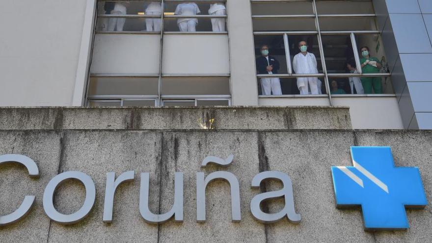 Un 4% de pacientes recuperados en el área de A Coruña reingresan por complicaciones