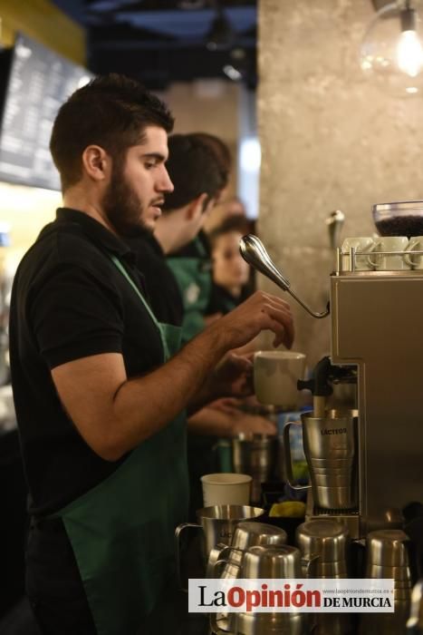 Starbucks abre sus puertas en la Gran Vía de Murci