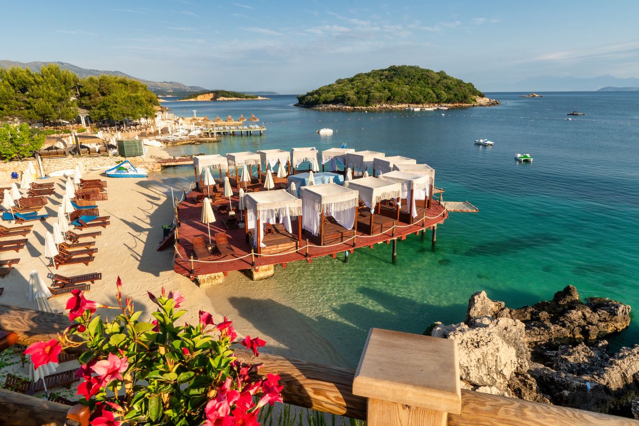 Riviera albanesa: sitio guau a precios mini.