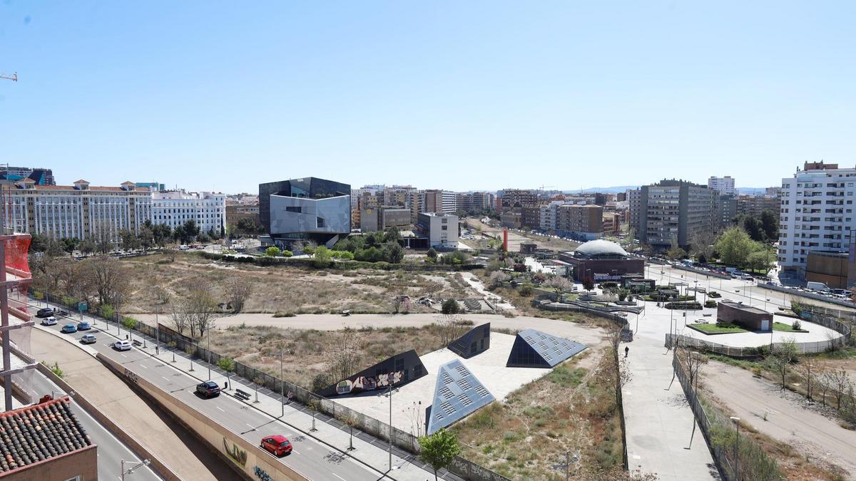 Vista de los suelos del Portillo, propiedad de Zaragoza Alta Velocidad.