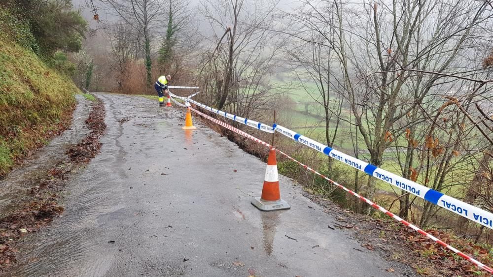 Temporal en Asturias: Segundo día de riadas y desperfectos en Asturias