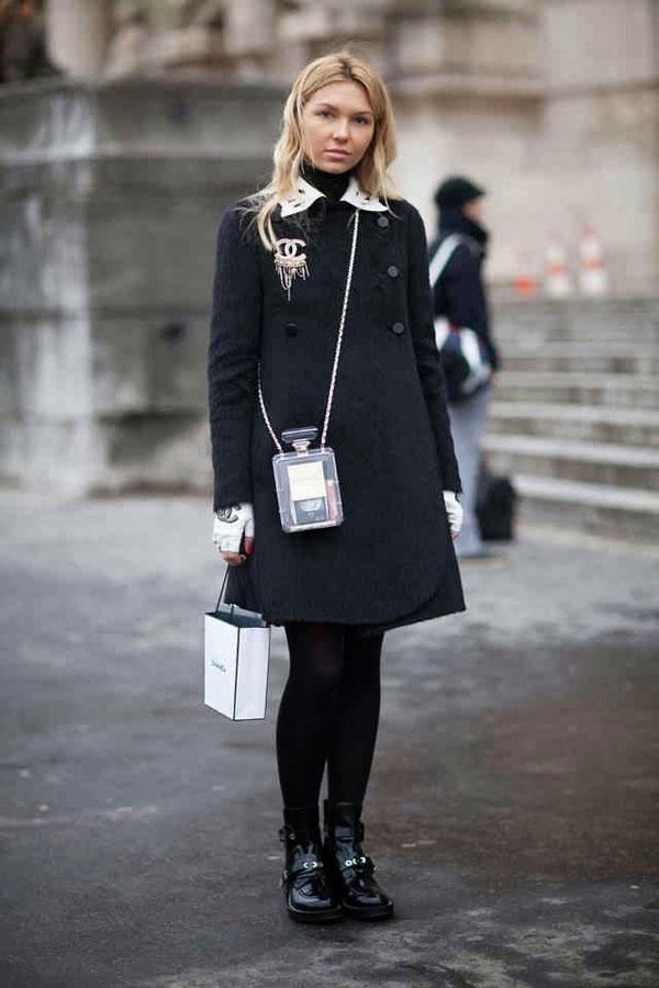 Clutch en forma de perfume de Chanel
