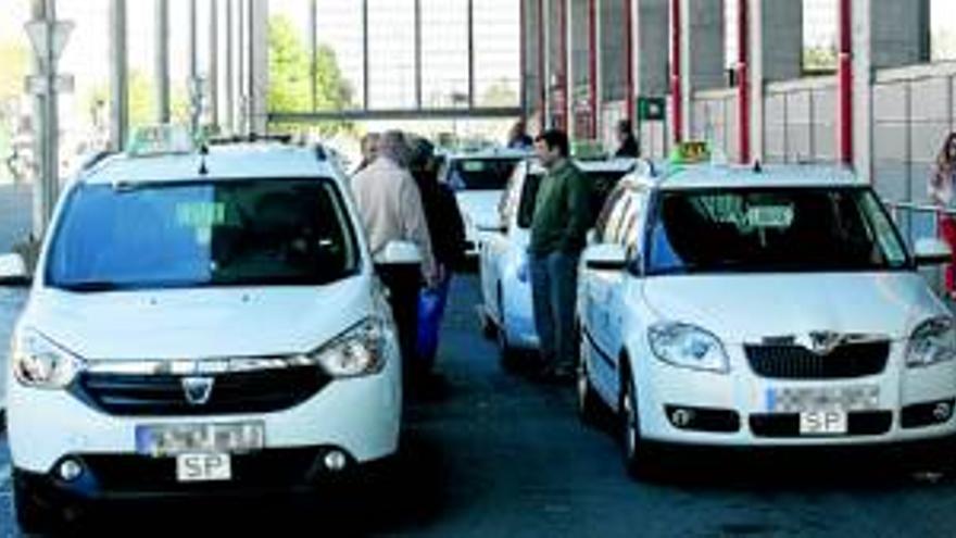 Los taxistas se manifestarán contra el fallo de Competencia