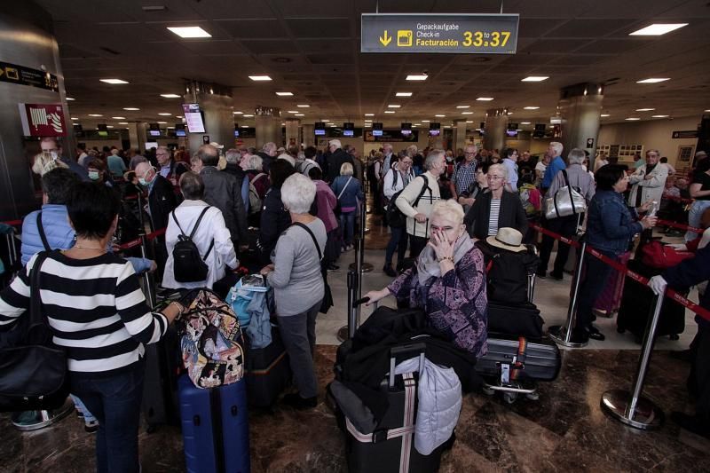 Situación en el aeropuerto de Tenerife Sur.