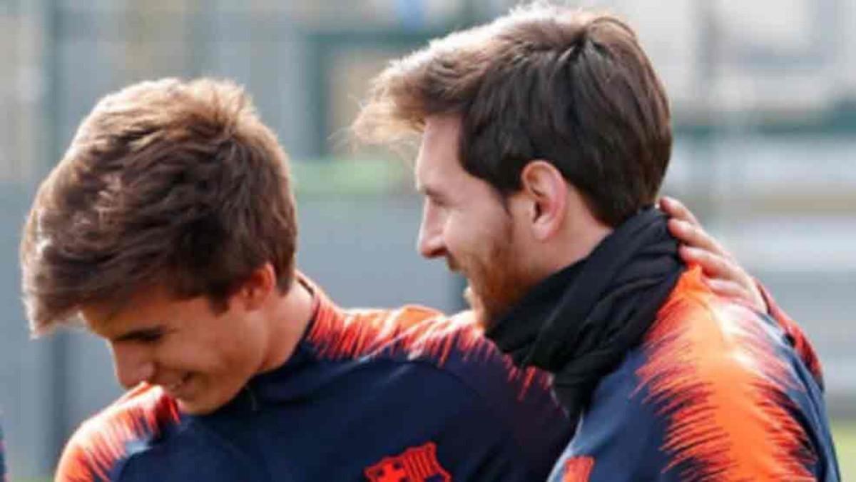 Riqui Puig pudo entrenar con Leo Messi